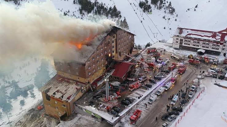 Kartalkaya’daki otel yangınında hayatını kaybedenler: Aileler yok oldu, karne hediyesi kabusa döndü