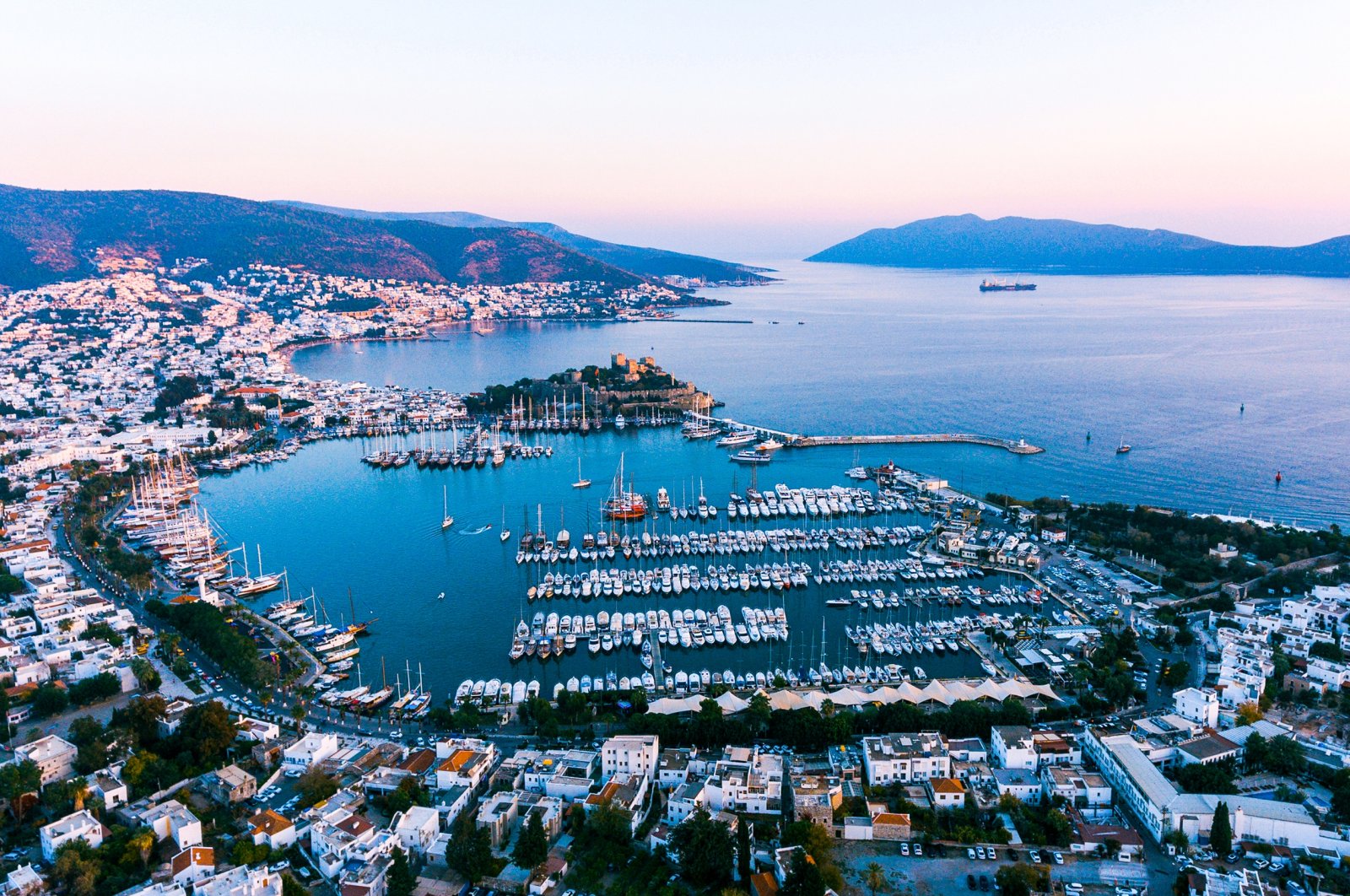 Bodrum’da sokak isimlerinin aniden değiştirilmesi tepkiye neden oldu