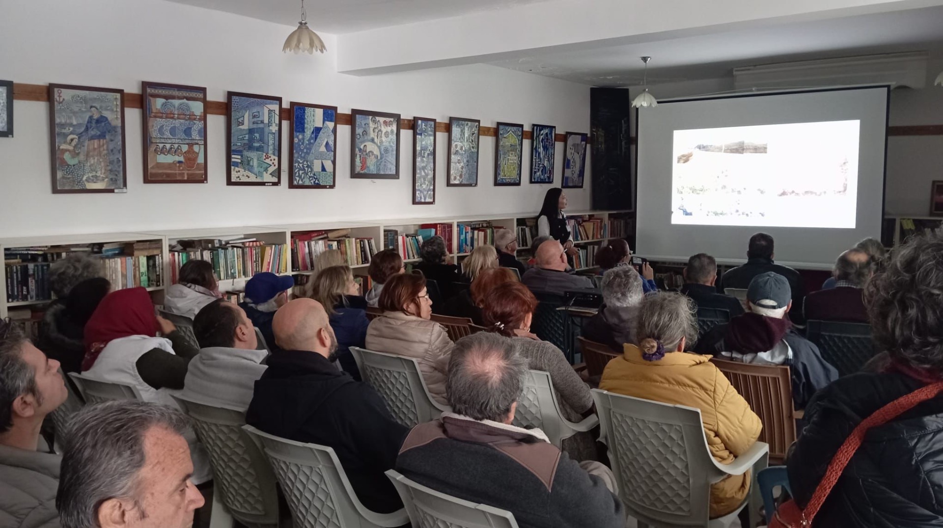 Akyarlar Bölgesi Arkeoloji Sunumuna yoğun ilgi 