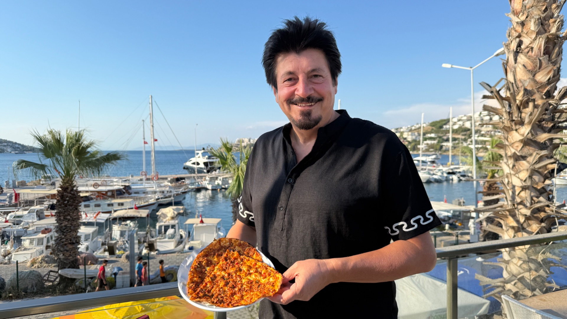 Bodrum'da 3 bin TL'lik lahmacun isyanı: ‘Altın tozuyla mı yapıyorlar?’
