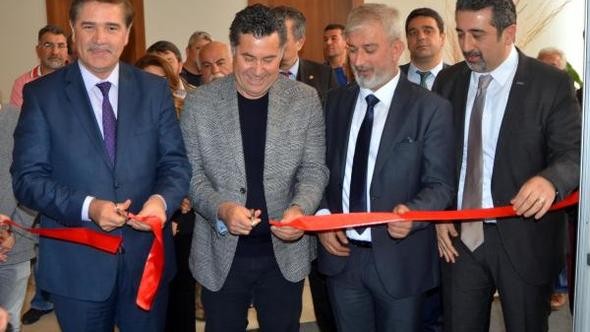 BODEX KAPILARINI AÇTI
