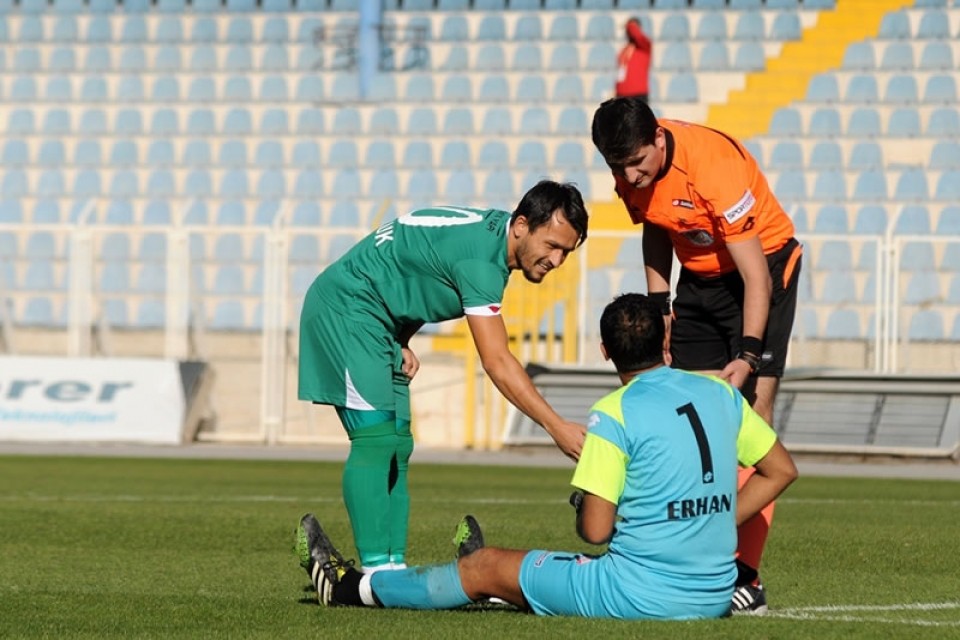 Hakem çıldırttı!