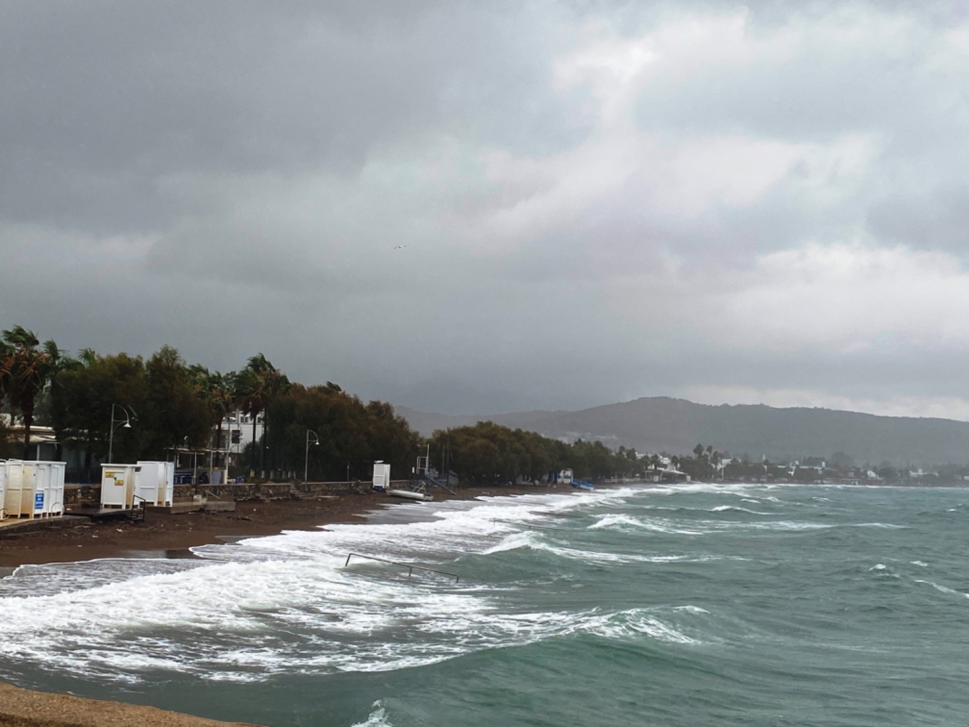  Bodrum’u fırtına vurdu