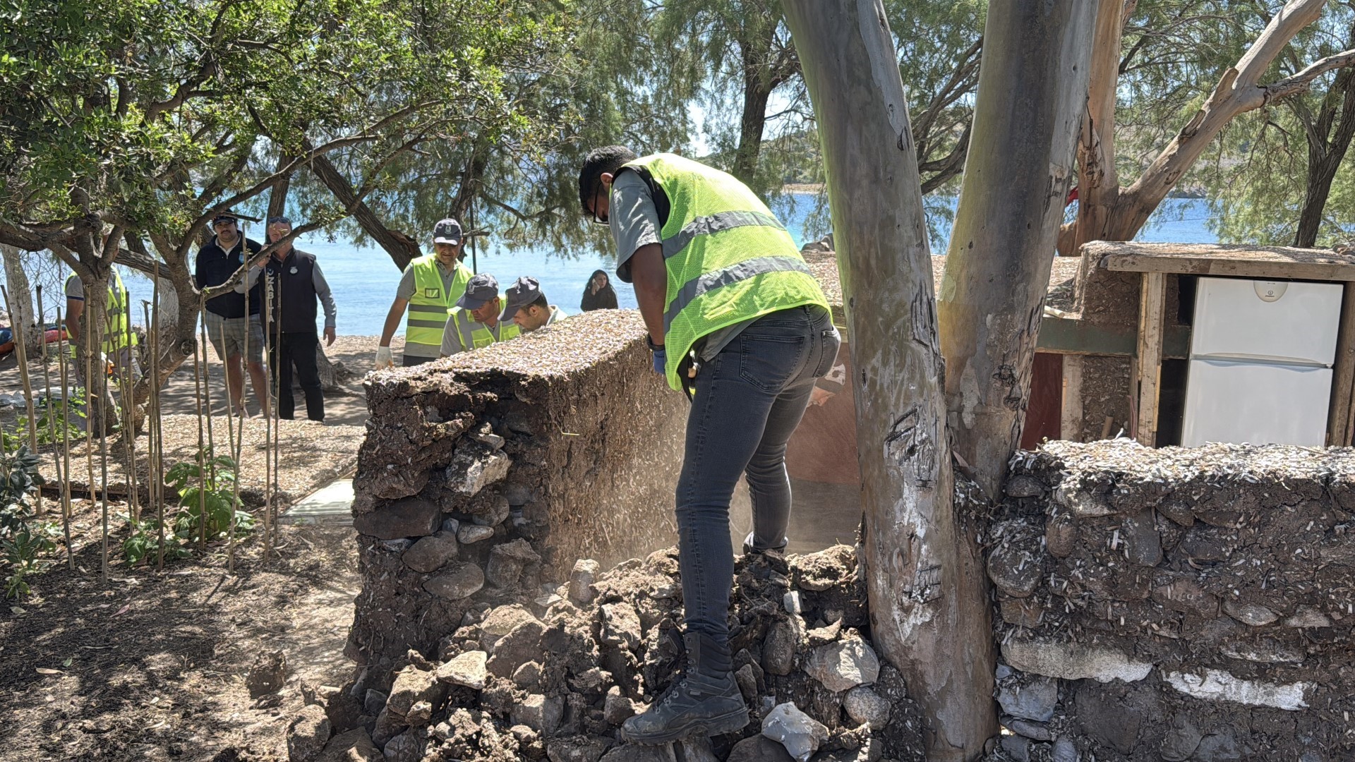 Bodrum Adaboğazı'na kaçak yapı operasyonu