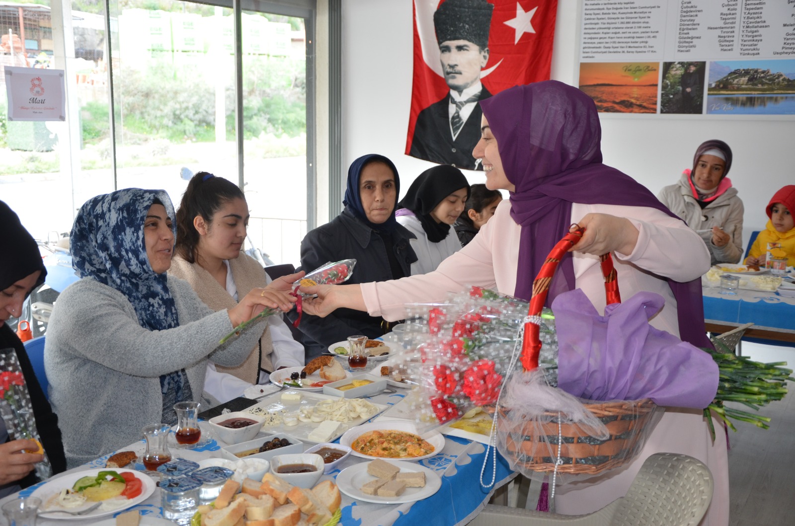 Bodrum Vanlılar Derneği'nden depremzede kadınlara özel etkinlik