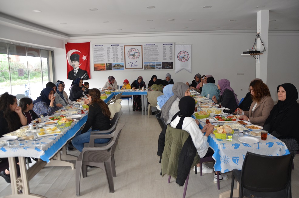 Bodrum Vanlılar Derneği'nden depremzede kadınlara özel etkinlik