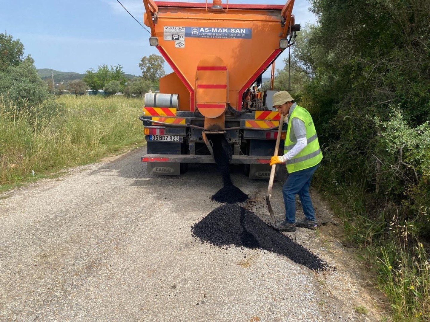 Yaz sezonu öncesi Bodrum’da yol bakım onarım çalışmaları 