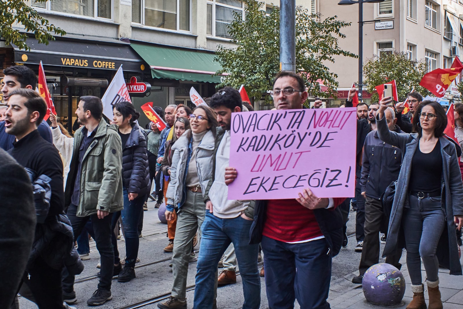 Maçoğlu’ndan Kadıköy'de Gövde Gösterisi