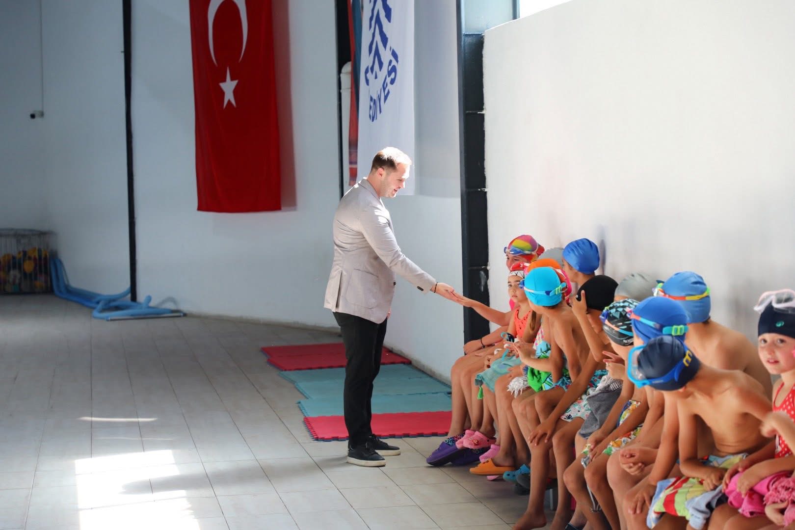 Bodrum Belediyesi'nden ücretsiz yüzme kursları: ‘Yüzme Bilmeyen Kalmasın!’ 