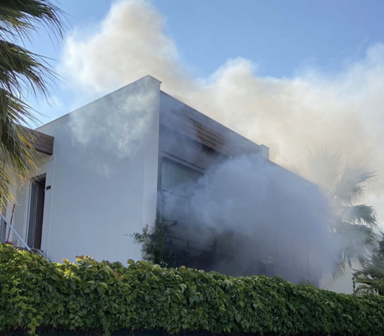 Bodrum'da evde çıkan yangında hasar meydana geldi