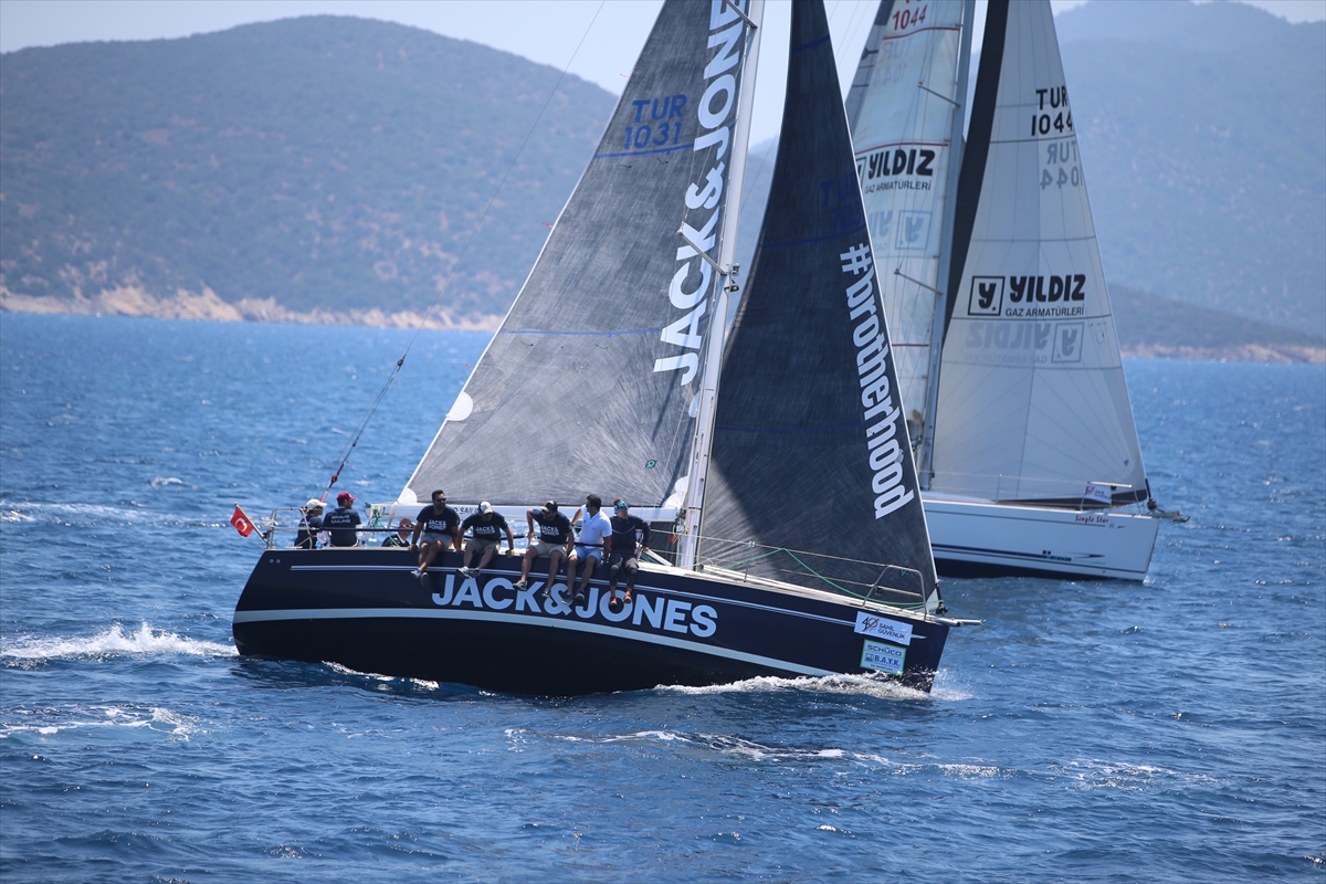 Güney Ege Sahil Güvenlik 40. Yıl Yelken Kupası yarışları Bodrum'da düzenlendi