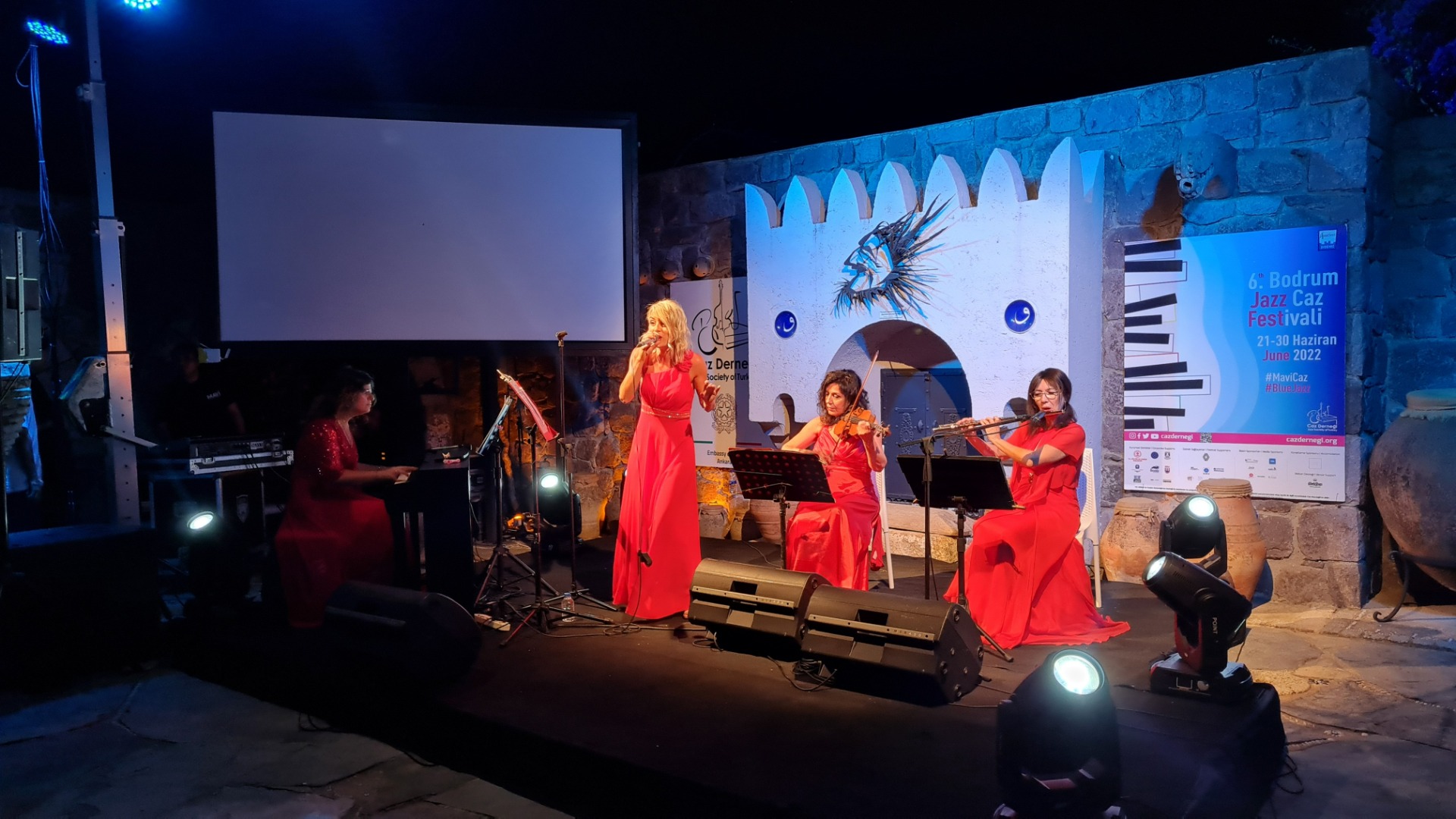  6. Bodrum Caz Festivali başladı… Açılış konserinde Nino Rota Ensemble sahne aldı  