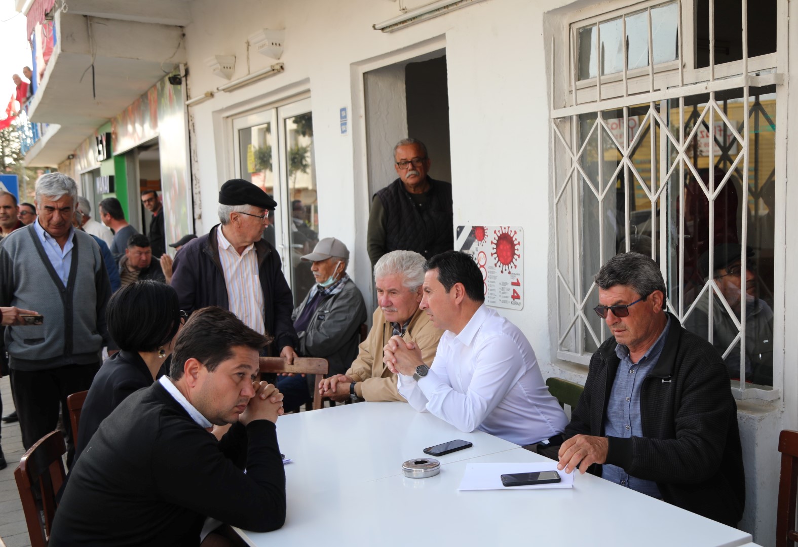 BODRUM’DA SEZON HAZIRLIKLARI… GÜMÜŞLÜK VE TÜRKBÜKÜ’NDE ÜST YAPI ÇALIŞMALARI SÜRÜYOR