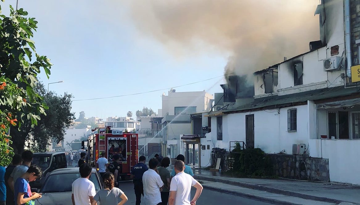 Son Dakika!! Gümbet’te korkunç yangın