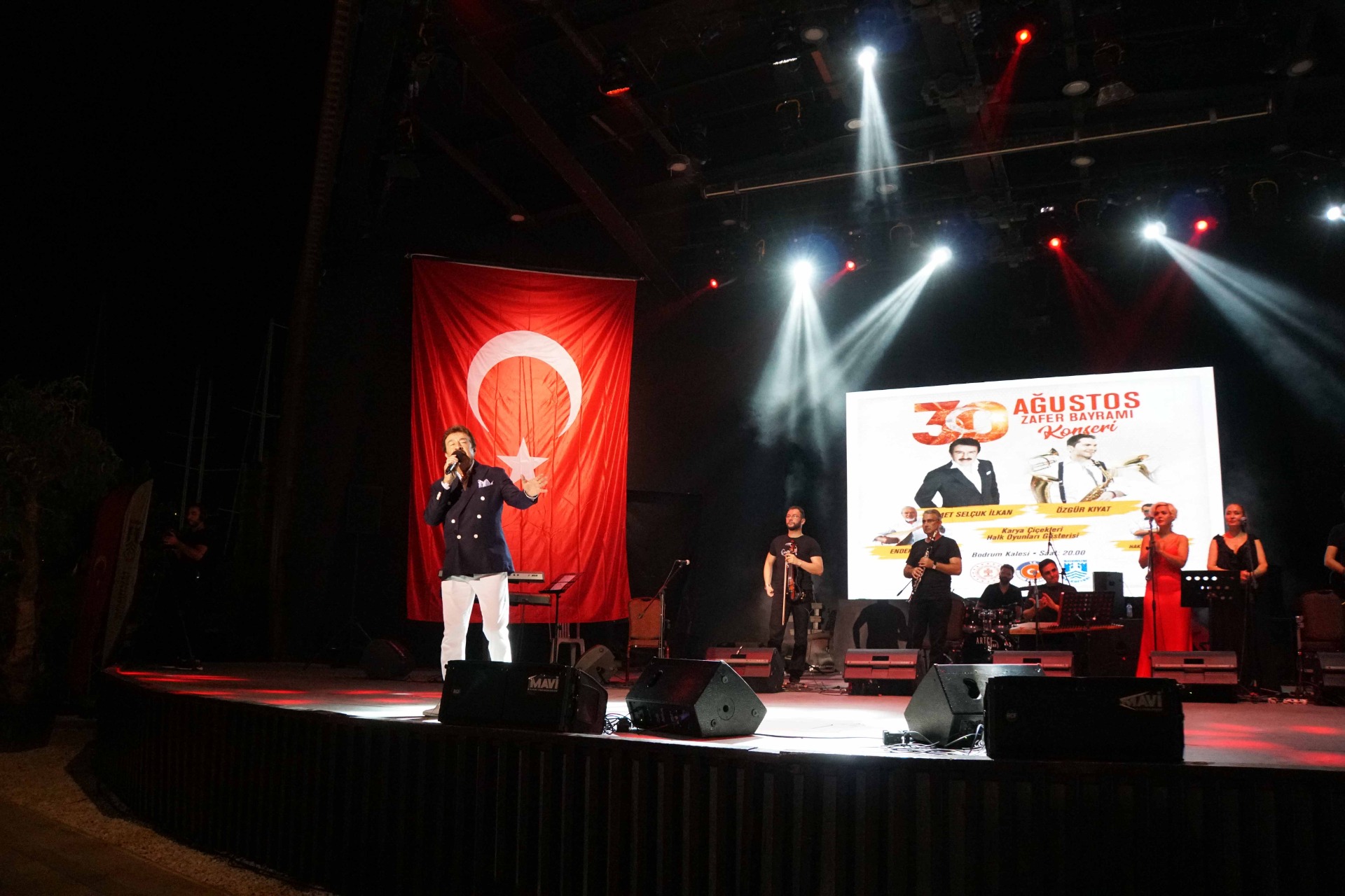 BÜYÜK ZAFERİN 99. YILI BODRUM'DA KONSERLE KUTLANDI