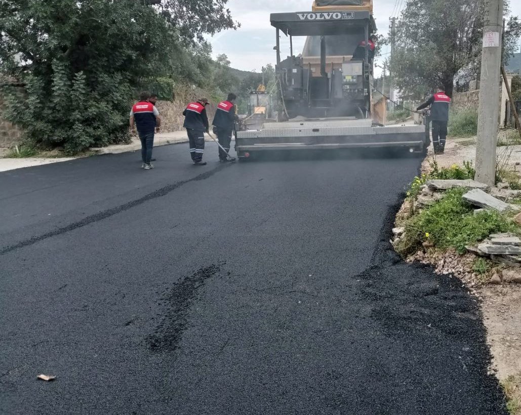 Bodrum'un bitmeyen çilesi altyapı ve yol çalışmaları sürüyor 