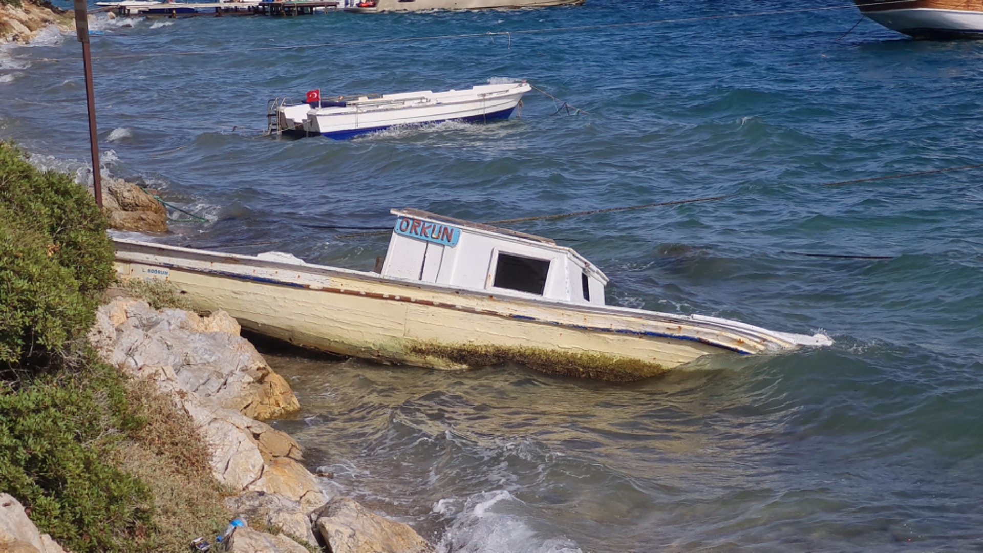 Bodrum’u fırtına vurdu!