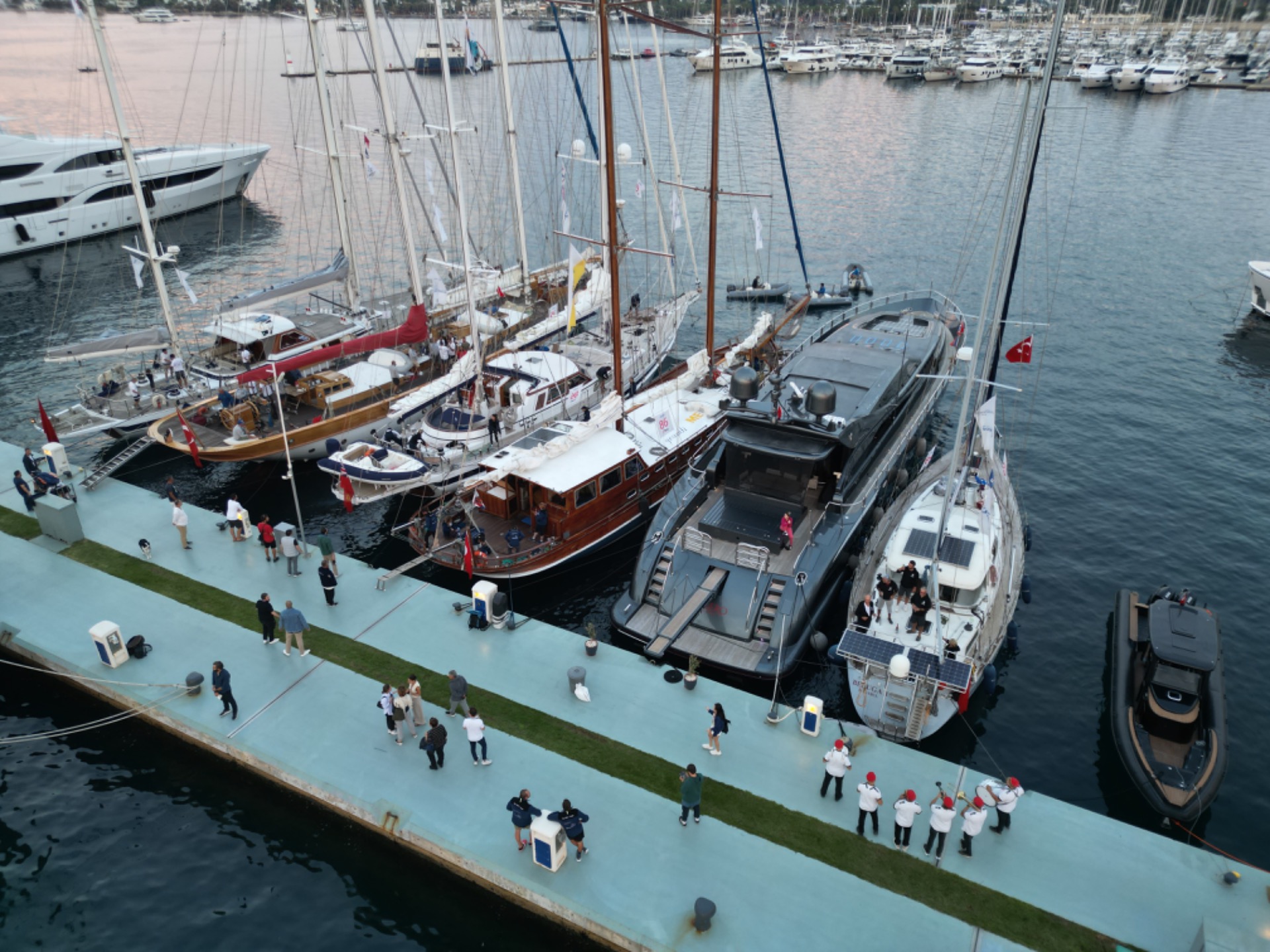 Bodrum Cup'ta yelkenlilere görkemli karşılama