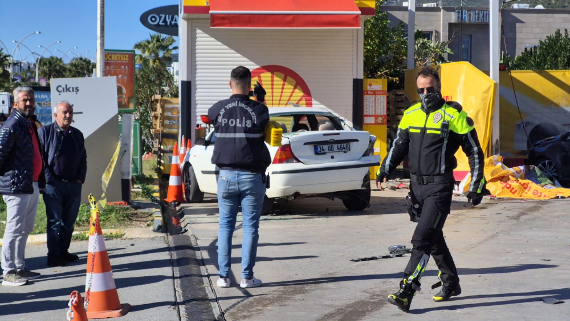 1 kişinin öldüğü feci kaza güvenlik kamerasına yansıdı