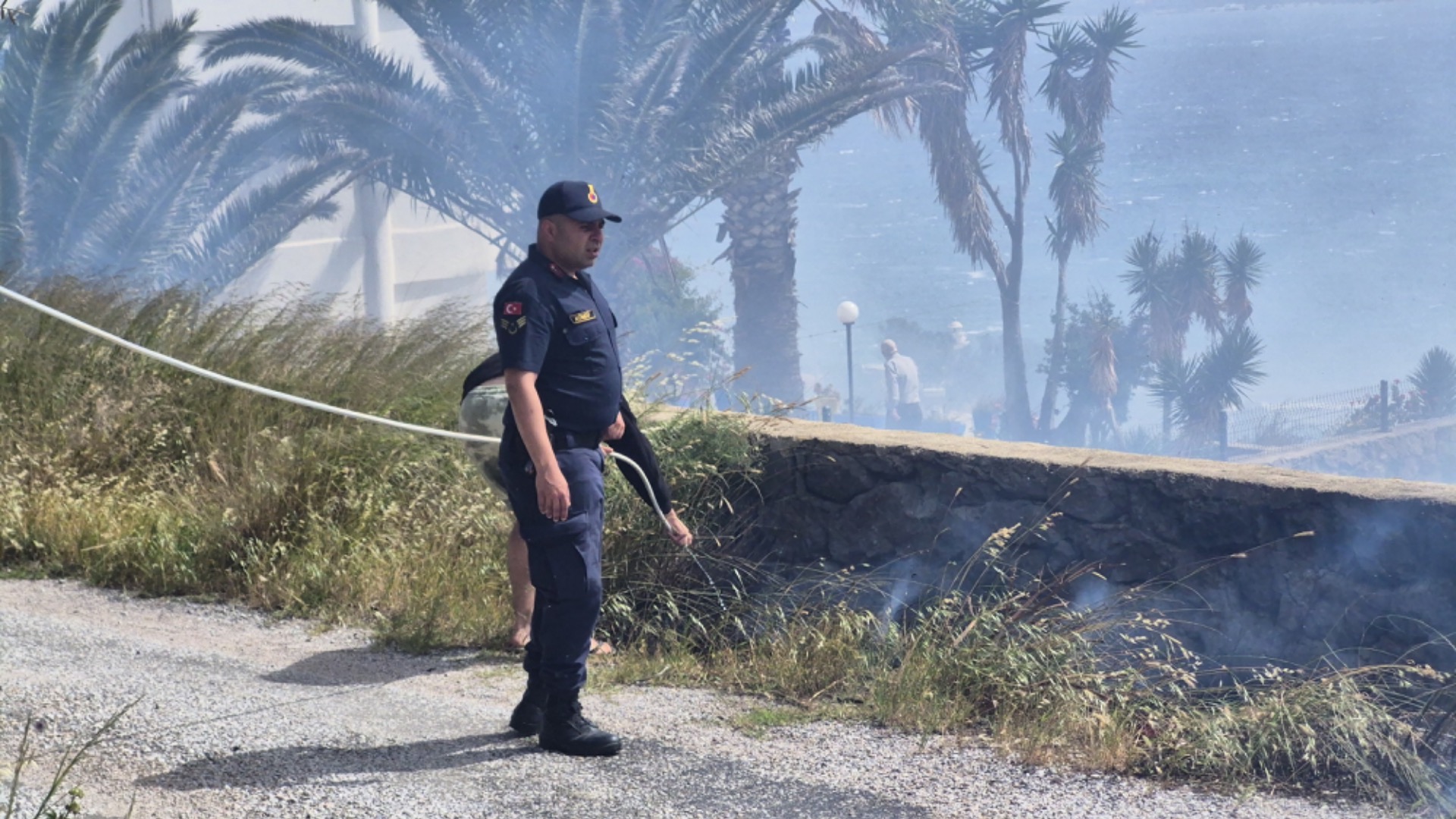 Bodrum Akyarlar’da korkutan yangın! 