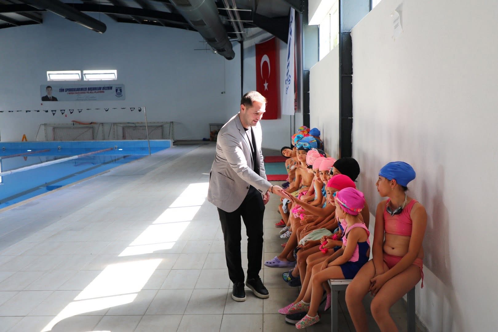 Bodrum Belediyesi'nden ücretsiz yüzme kursları: ‘Yüzme Bilmeyen Kalmasın!’ 