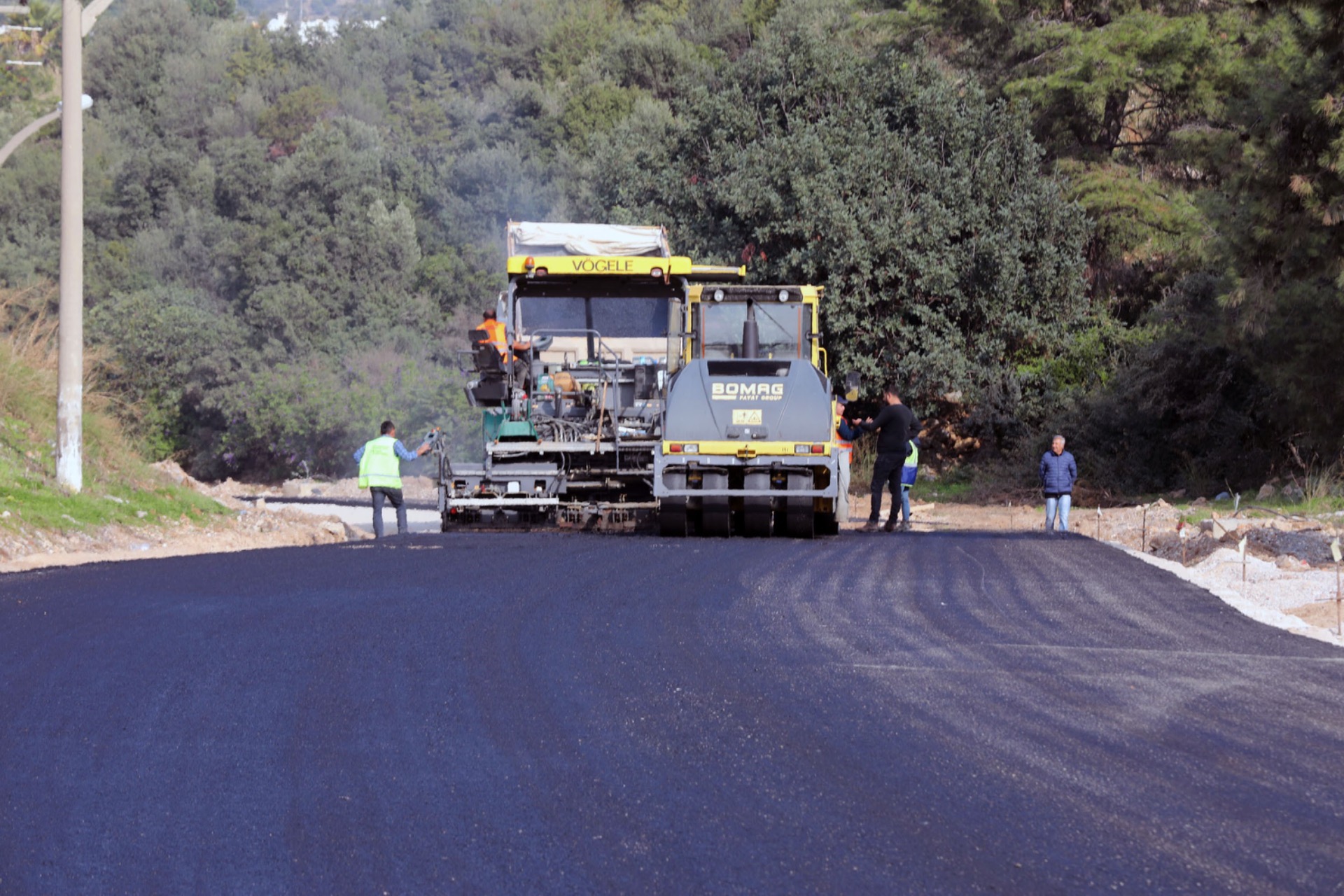 Bodrum yollarında son durum: asfalt çalışmaları sürüyor