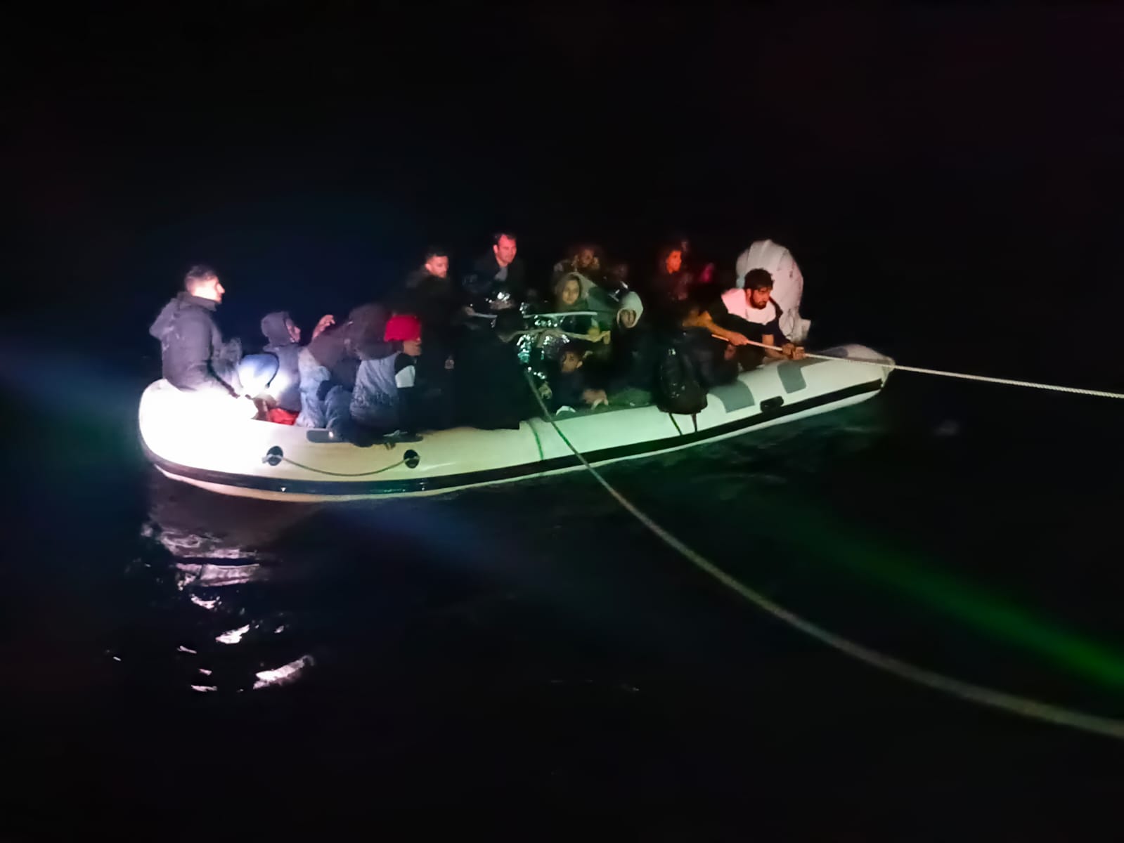 Bodrum'da 29 düzensiz göçmen kurtarıldı