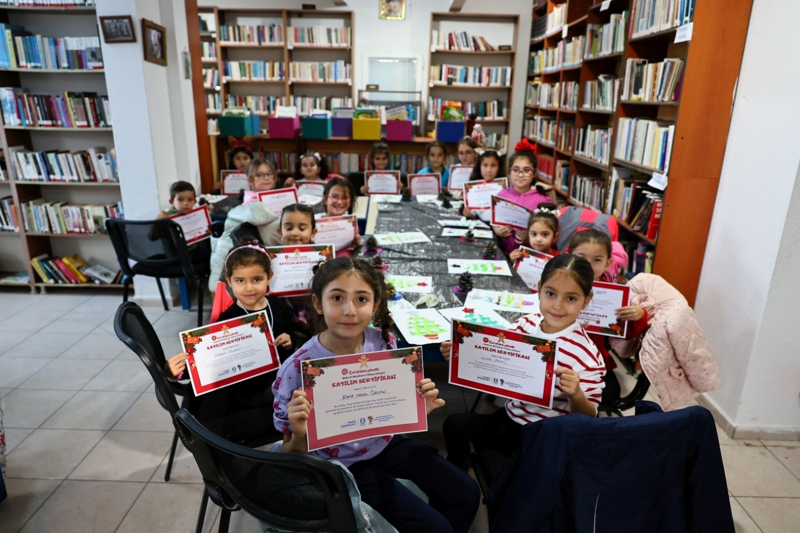 Belediyeden Çocuklara Yönelik Yılbaşı Atölyesi