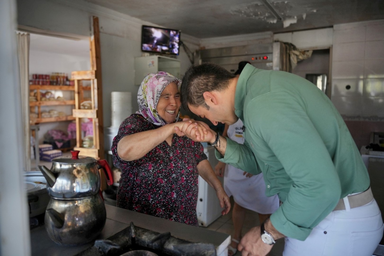 Başkan Mandalinci Yalıkavak’ta sahada 