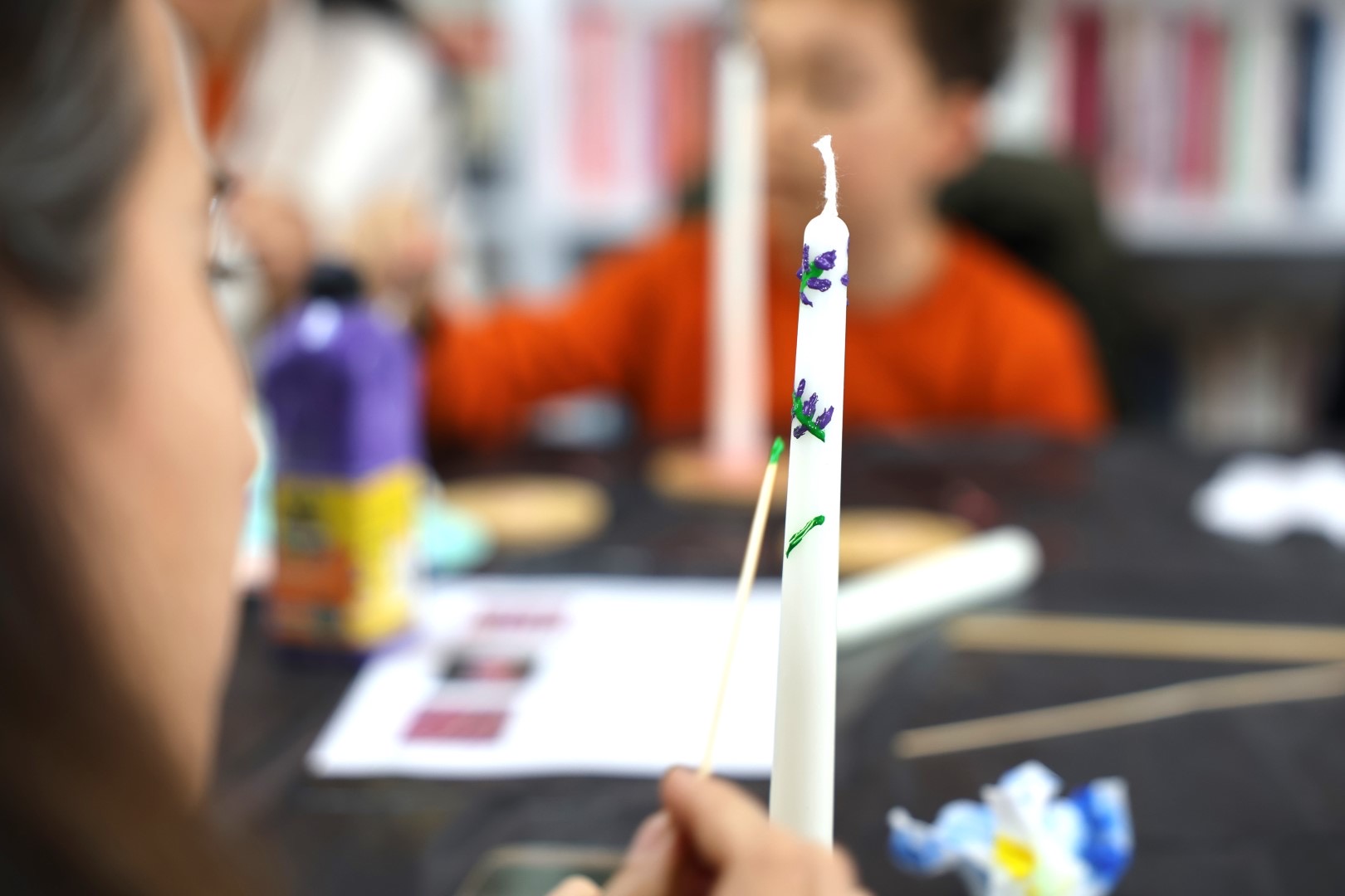 Üç Kuşak Mum Boyama Atölyesinde Buluştu