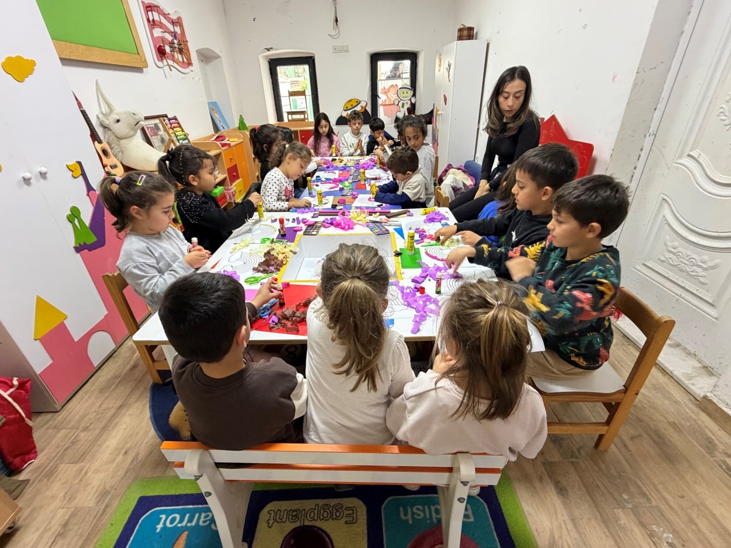 Gökkuşağı Sanat Atölyesi Çocuklardan Yoğun İlgi Gördü