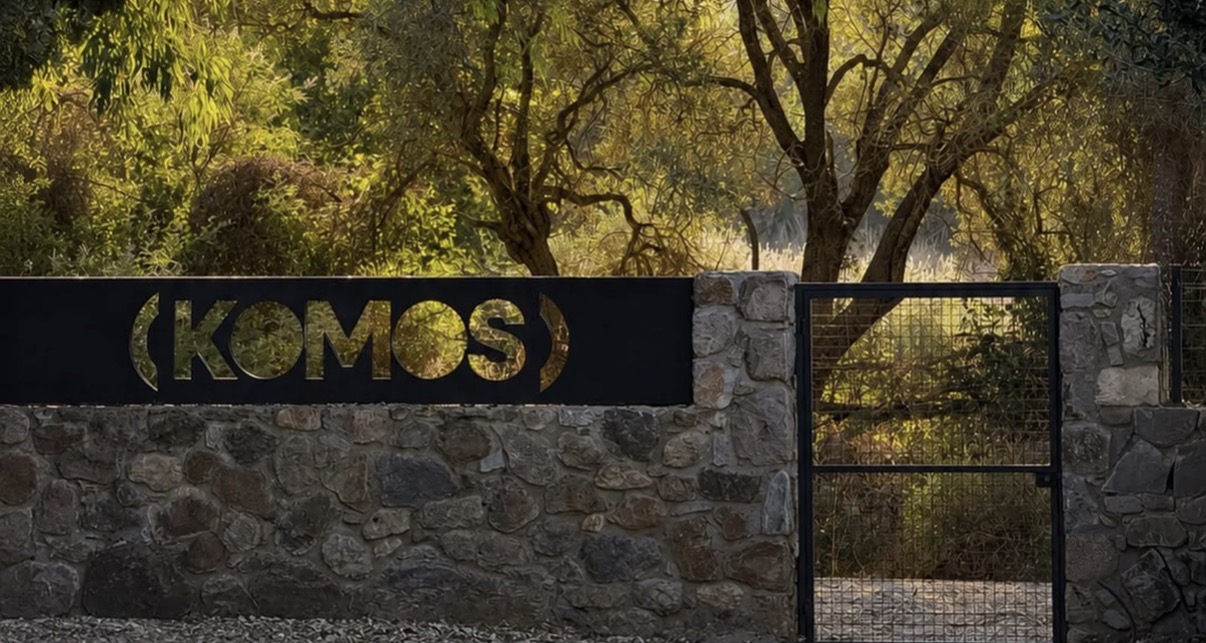 Bodrum'da yeni bağımsız sanat alanı KOMOS açılıyor; ilk oyun