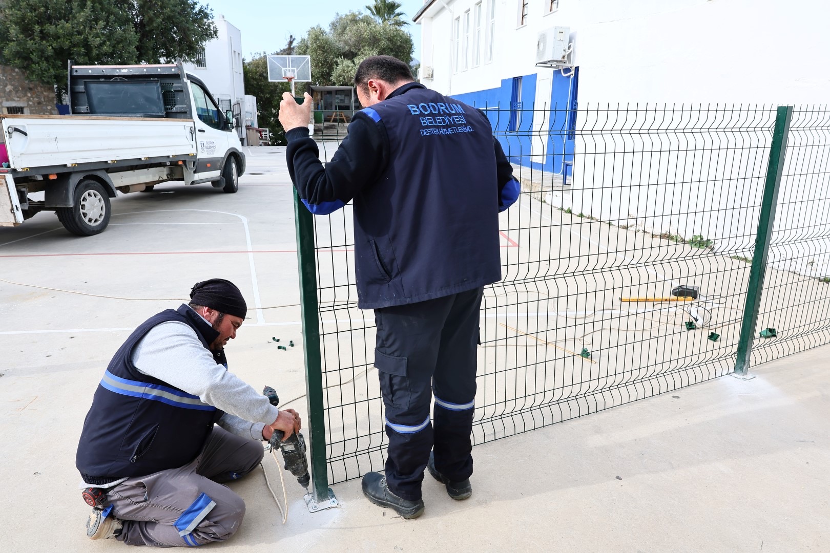 Belediyeden Okullara Bakım ve Onarım Desteği