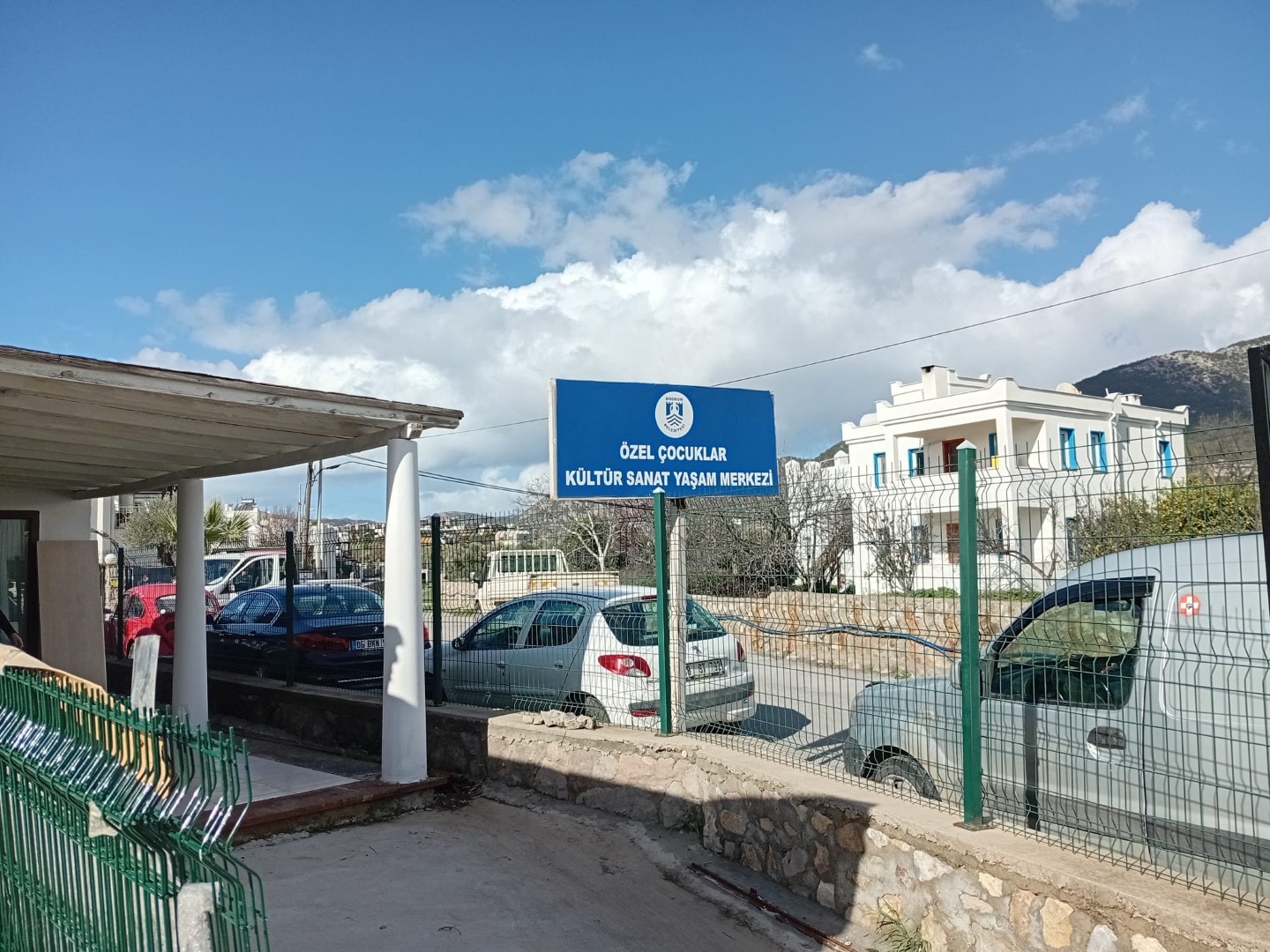 Belediyeden Okullara Bakım ve Onarım Desteği