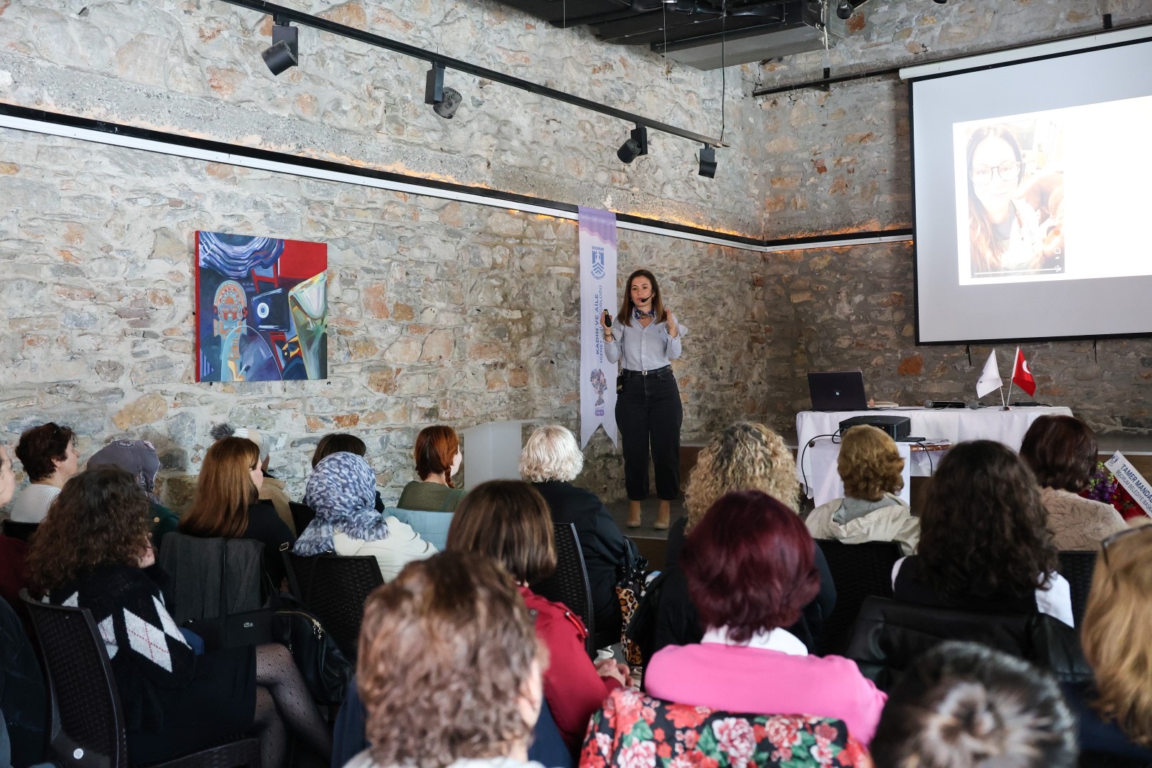 Bodrum’da Kadın Girişimciler için E-Ticaret Semineri Düzenlendi