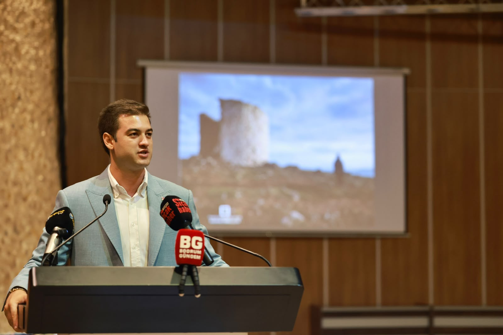 Bodrum Değirmenburnu Tarihi Yel Değirmenleri İçin Geleceğe Yön Verecek Fikirler Ödüllendirildi