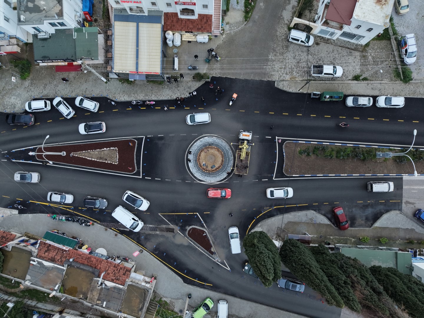 Müskebi’de Kavşak Düzenleme Çalışması Tamamlandı