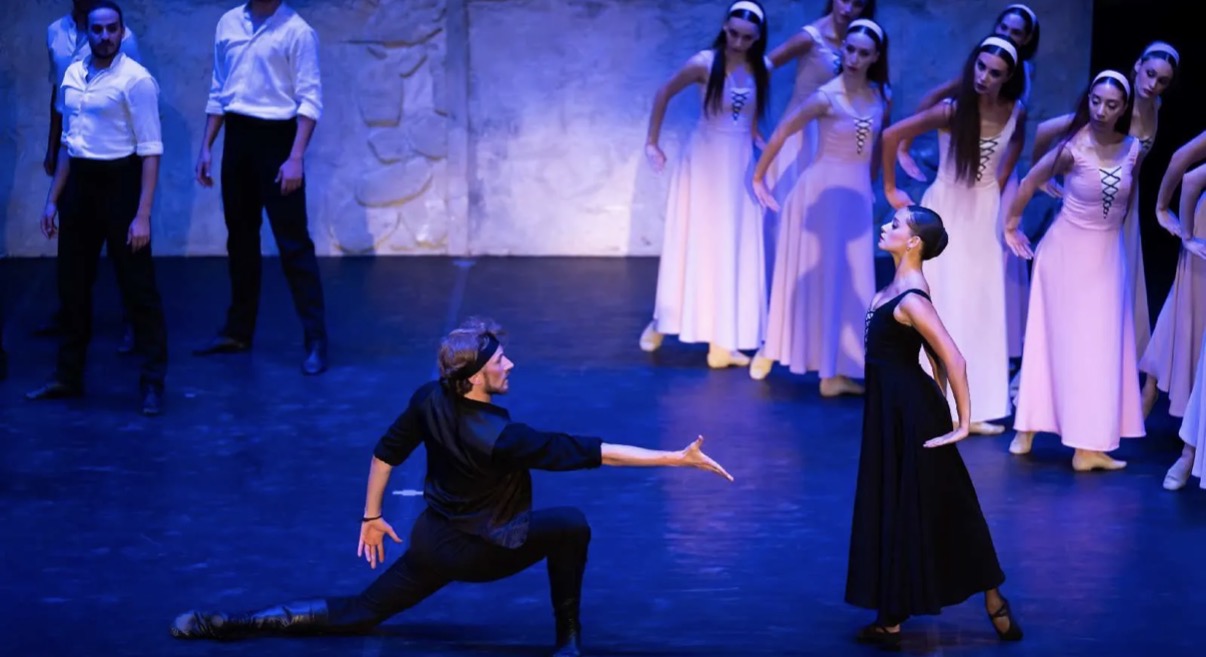 23. Uluslararası Bodrum Bale Festivali 'Zorba' balesi ile devam etti