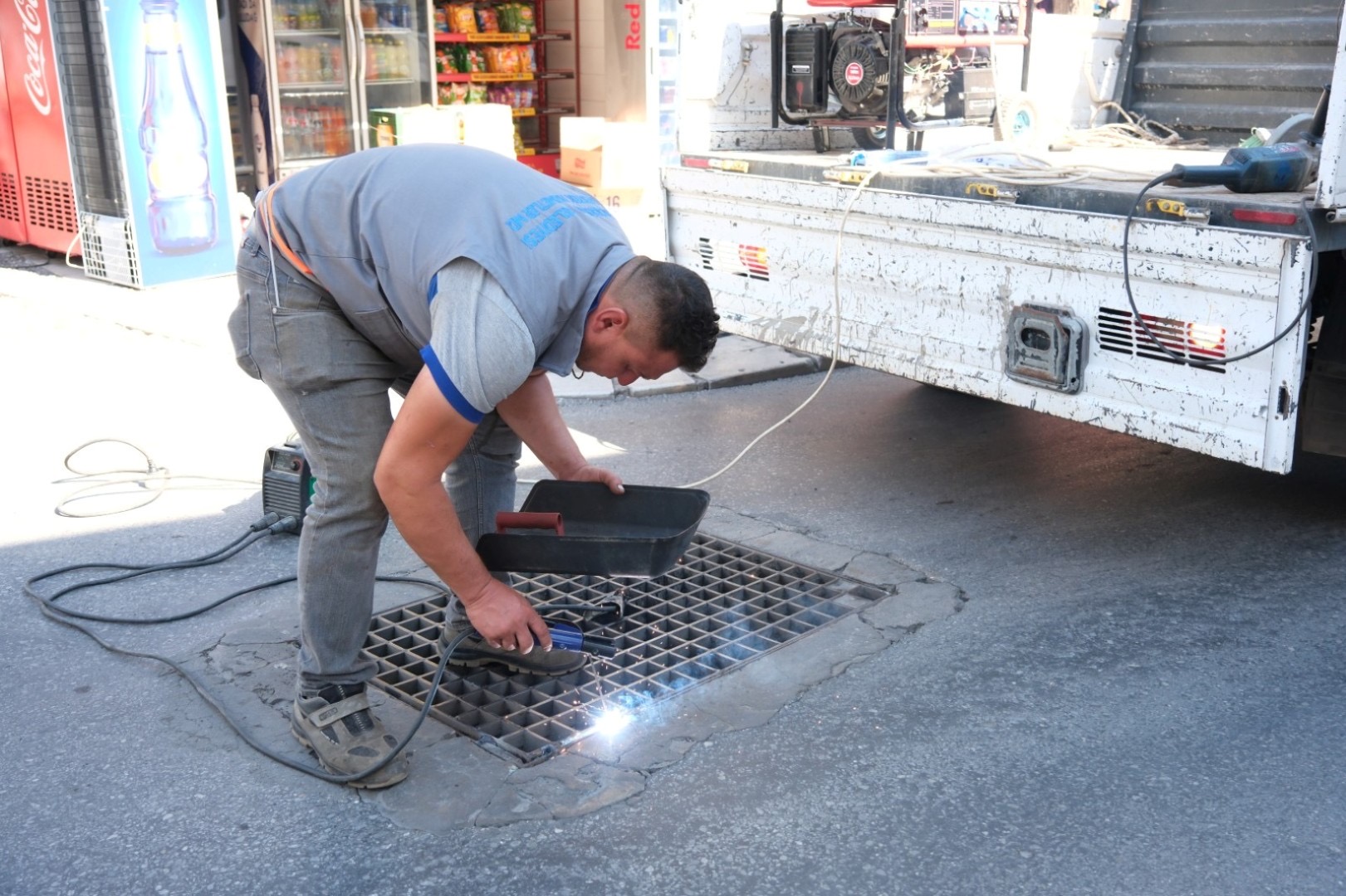 Bodrum’da Mazgal ve Yağmur Suyu Hattı Temizliği Sürüyor