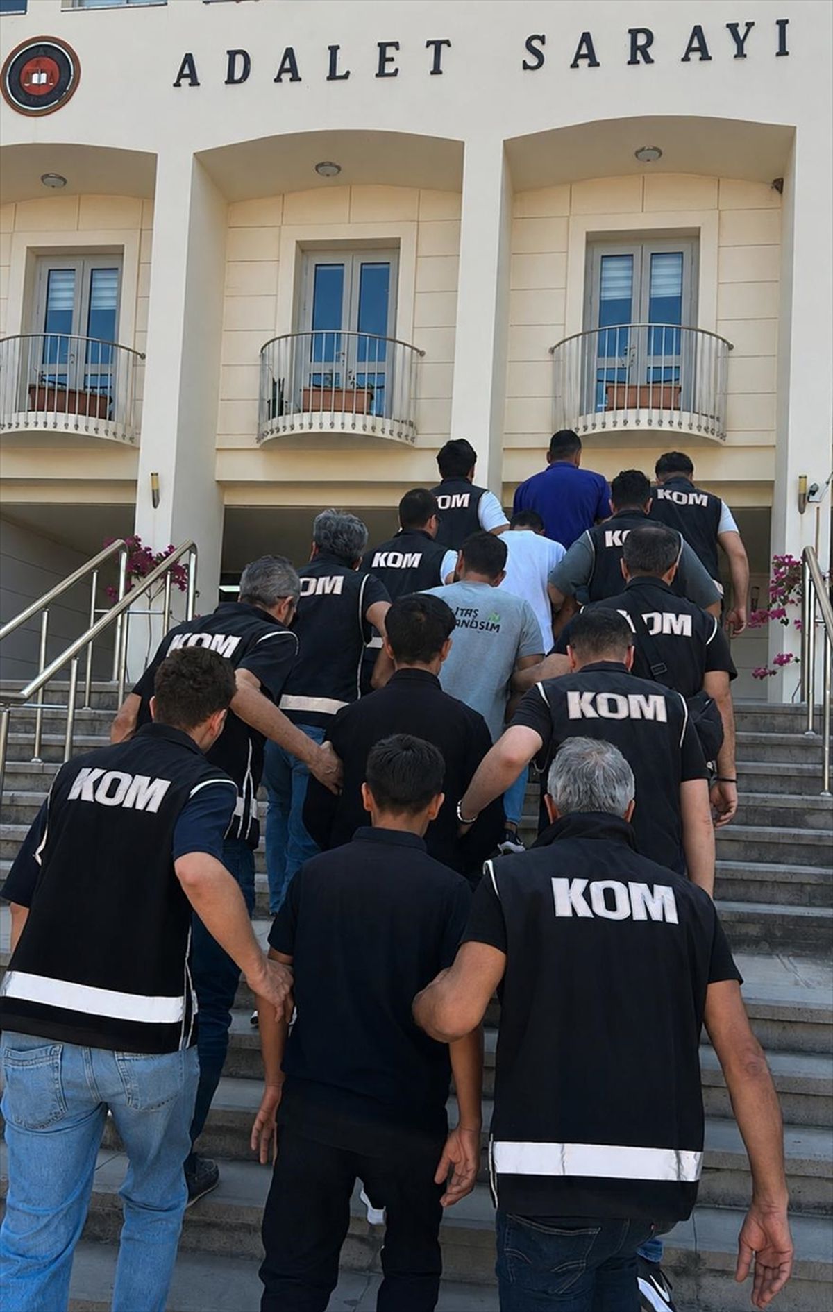 Bodrum'da Tehditten 3 Tutuklama