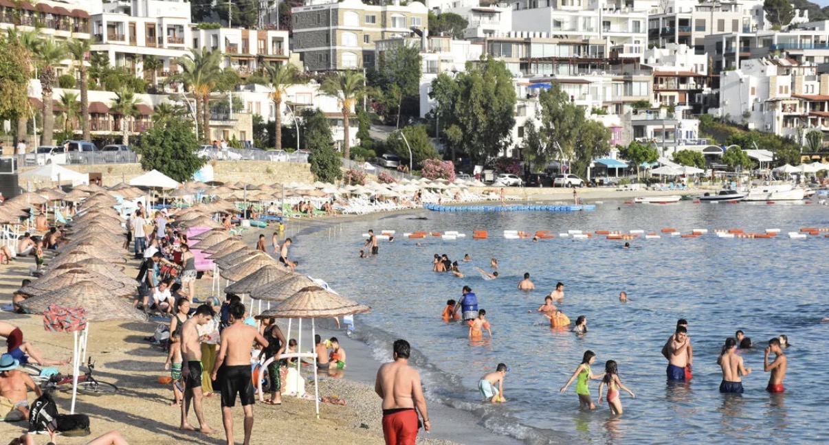Bodrum turizmi temmuzda pozitif ayrıştı!