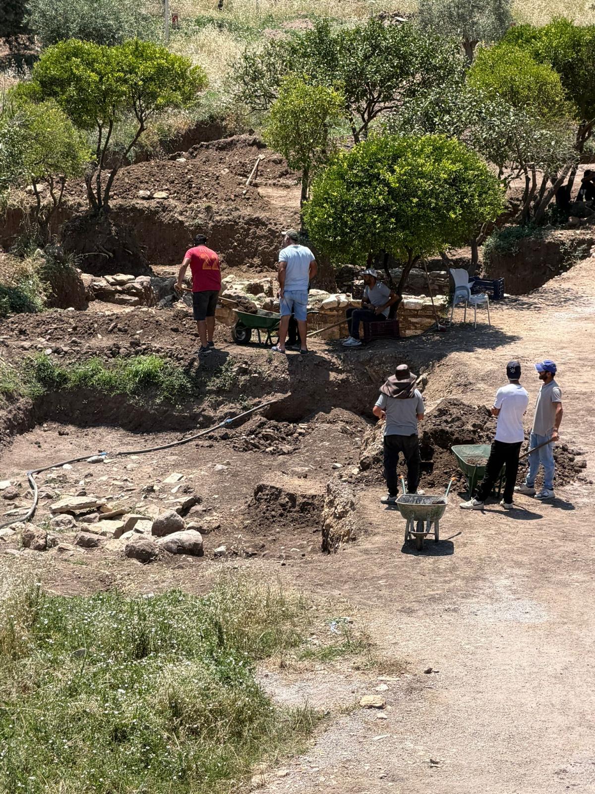 Hattat Koyu’nda Tarihi İzler Ortaya Çıktı