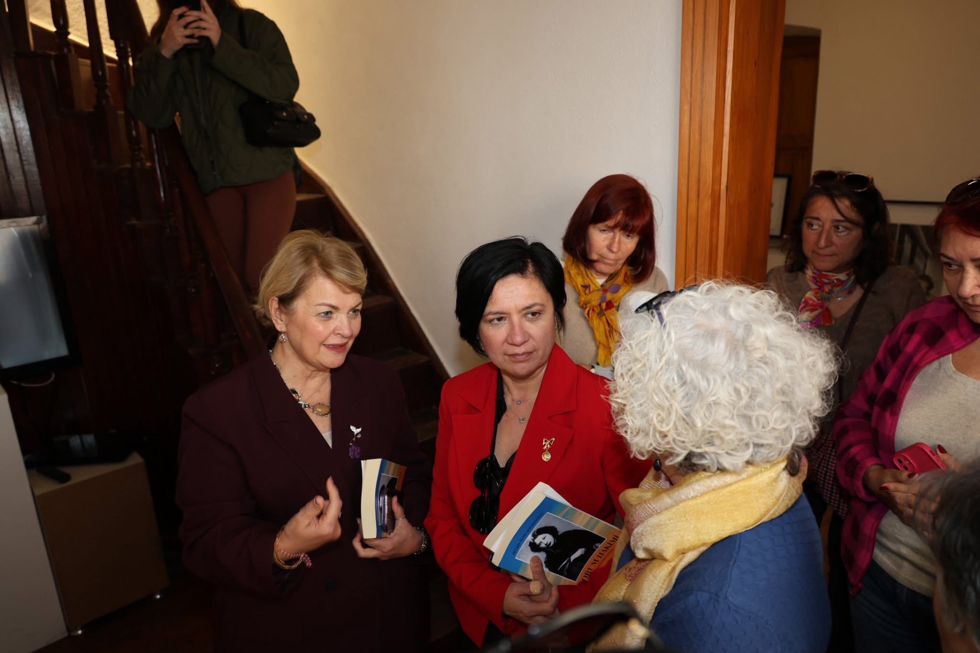 Bodrum Kent Müzesi ve Akademia’da Bodrum Hakimi Sergisi Açıldı, Kitabı İmzalandı