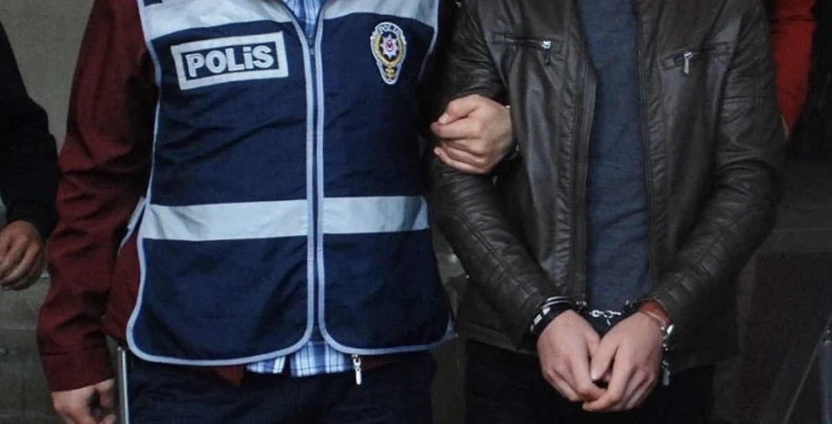 Bodrum'da kadınları takip edip evlerine girmeye çalışan kişi tutuklandı