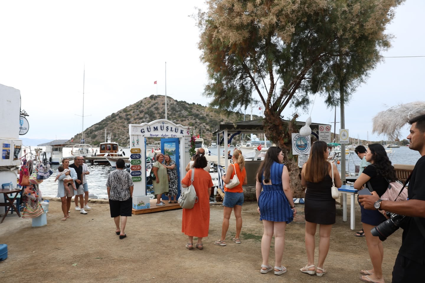 Bodrum’un Yeni Fotoğraf Durakları: “Maussolleion” ve “Maviye Açılan Kapılar”