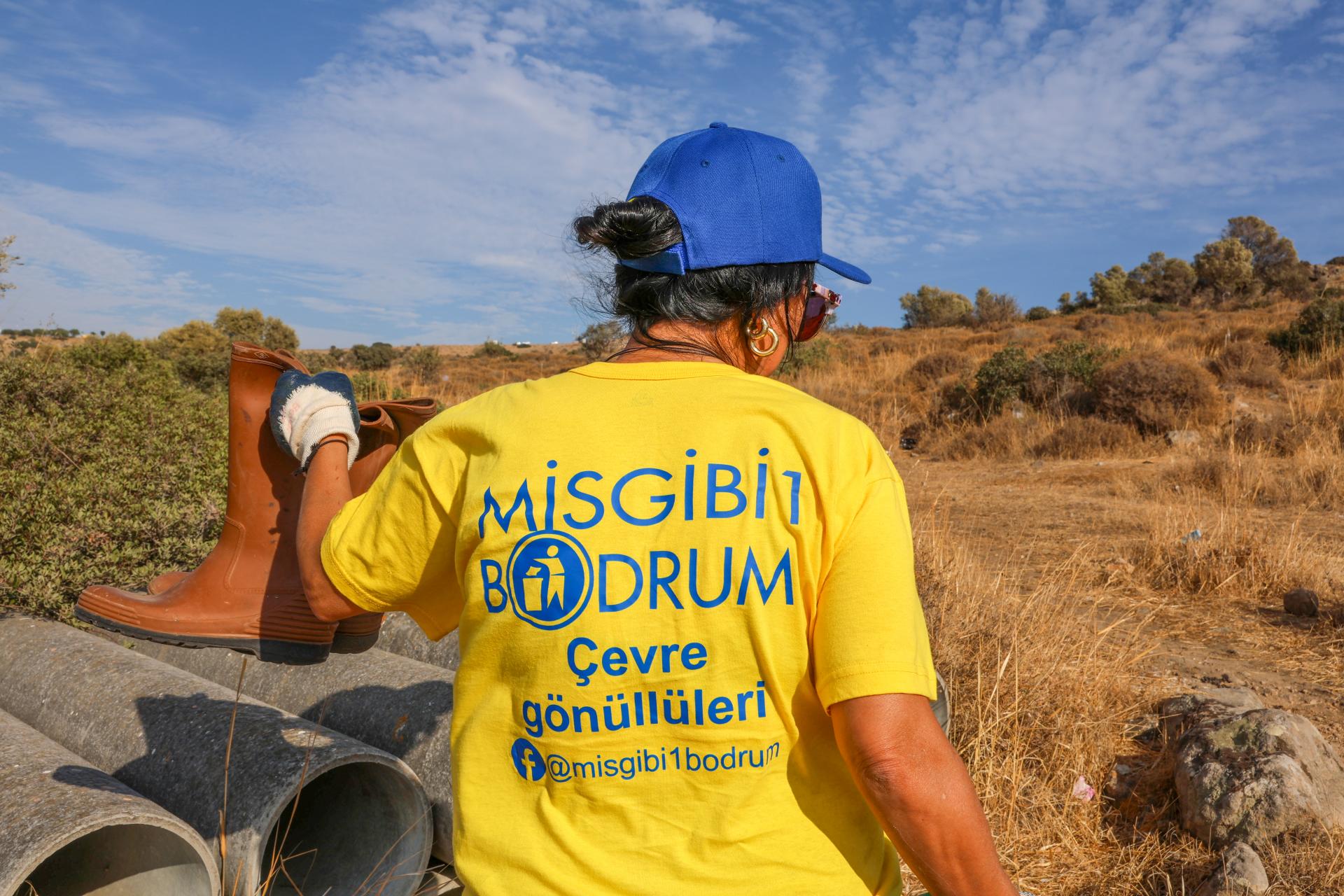 Dünya Temizlik Günü’nde Gümbet Sahili Temizlendi