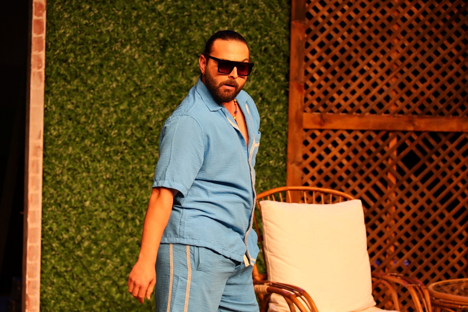 Bodrum Belediyesi Şehir Tiyatrosu’ndan Dünya Prömiyeri