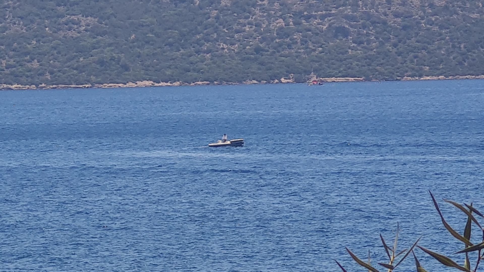 Yangın çıkarıp, kendini boğmaya çalıştı