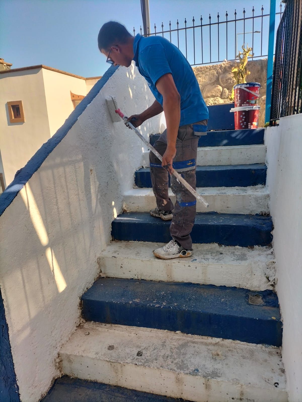 Bodrum’un Cadde ve Sokakları Mavi Beyaza Boyanıyor