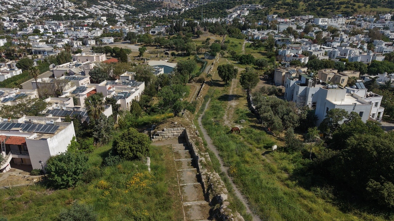 Halikarnassos Surları ve Myndos Kapısı’nda Temizlik Çalışmaları Tamamlandı